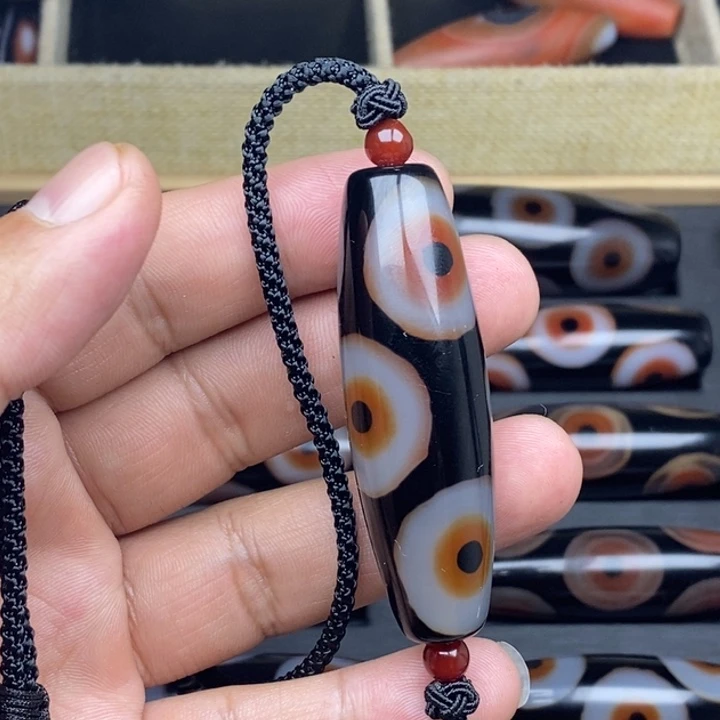 玛瑙/玉髓桶珠未镶嵌泓*六眼一个amm