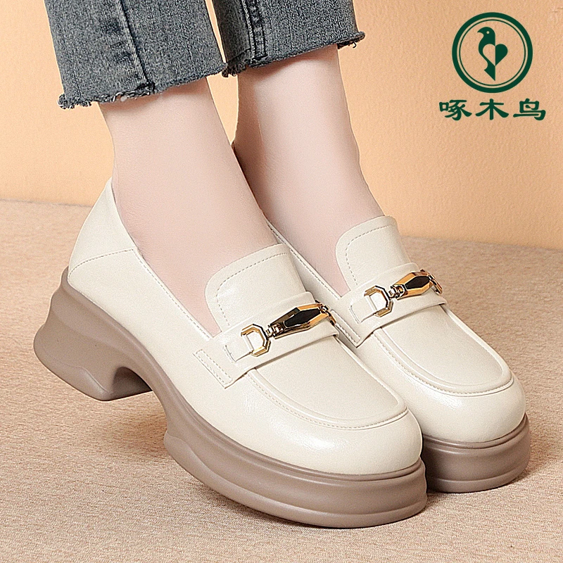 啄木鸟春季新款厚底乐福鞋英伦风小皮鞋轻便百搭软底女士单鞋