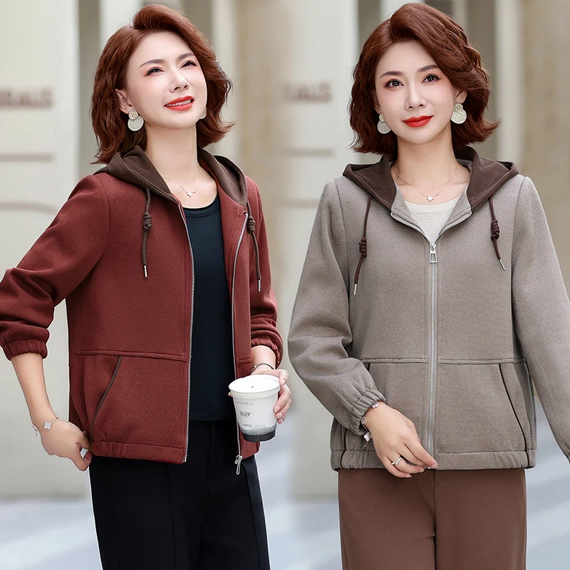 中年妈妈秋装休闲连帽外套短款中老年女装春秋新款洋气夹克衫上衣