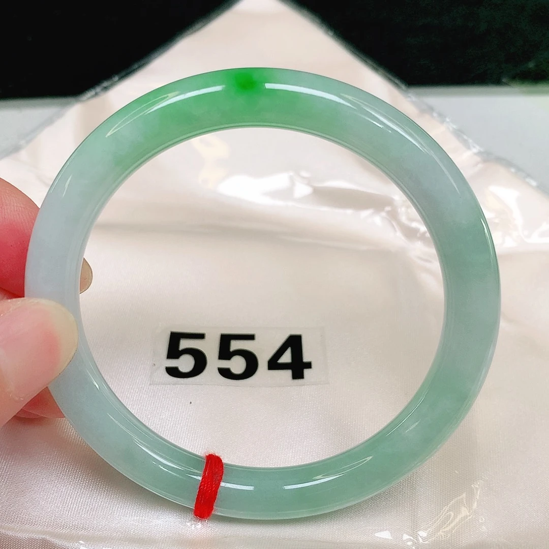 翡翠手镯（圆镯）未镶嵌554