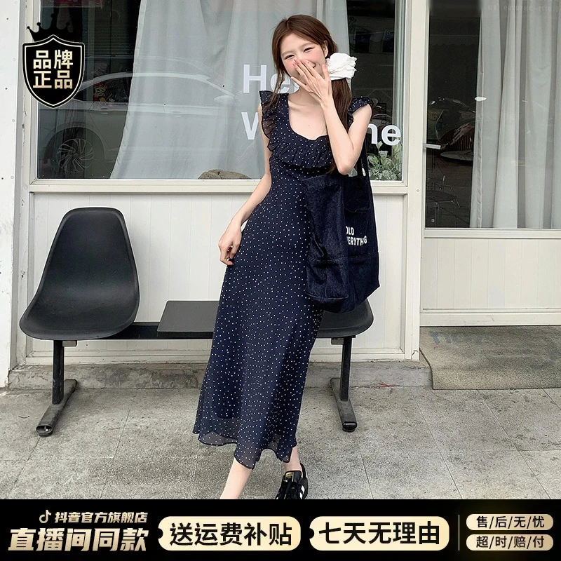 夏季2025新款小飞袖波点碎花连衣裙子女法式气质海边度假吊带长裙