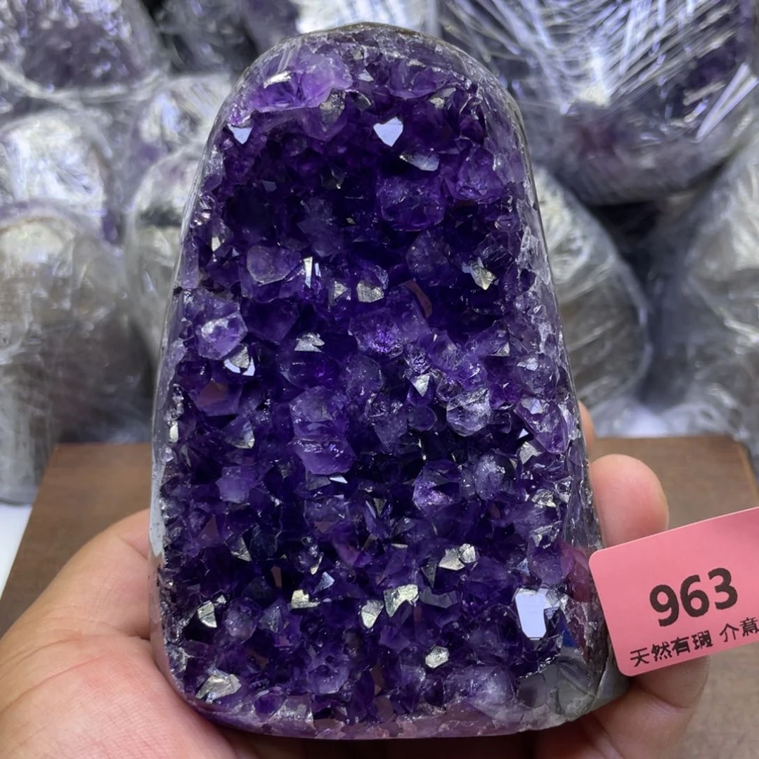 未镶嵌水晶大型摆件（非配饰）