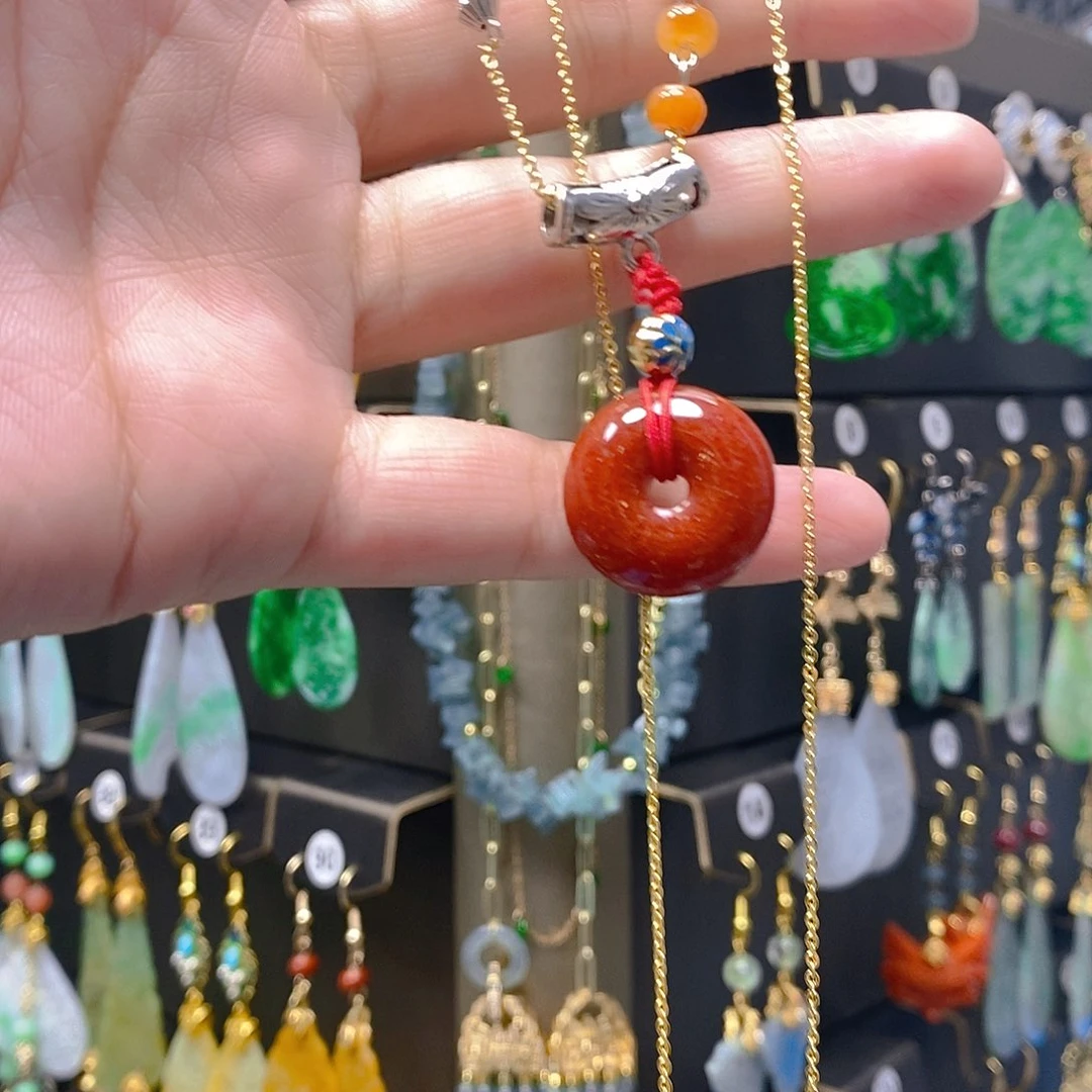 未镶嵌翡翠耳饰翡翠