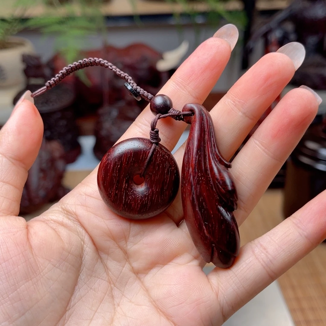 蓝***郁檀香紫檀（小叶紫檀）