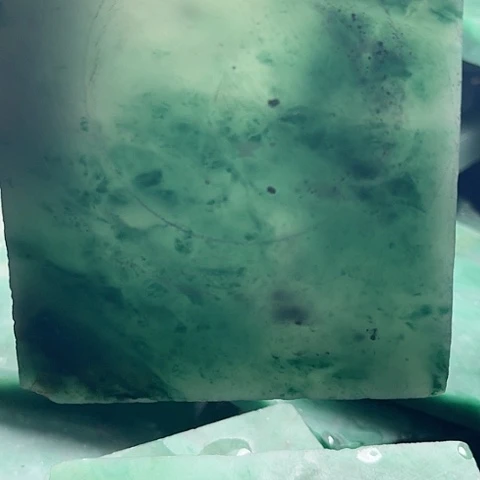 定制石英质玉红非洲翠手镯板材定制