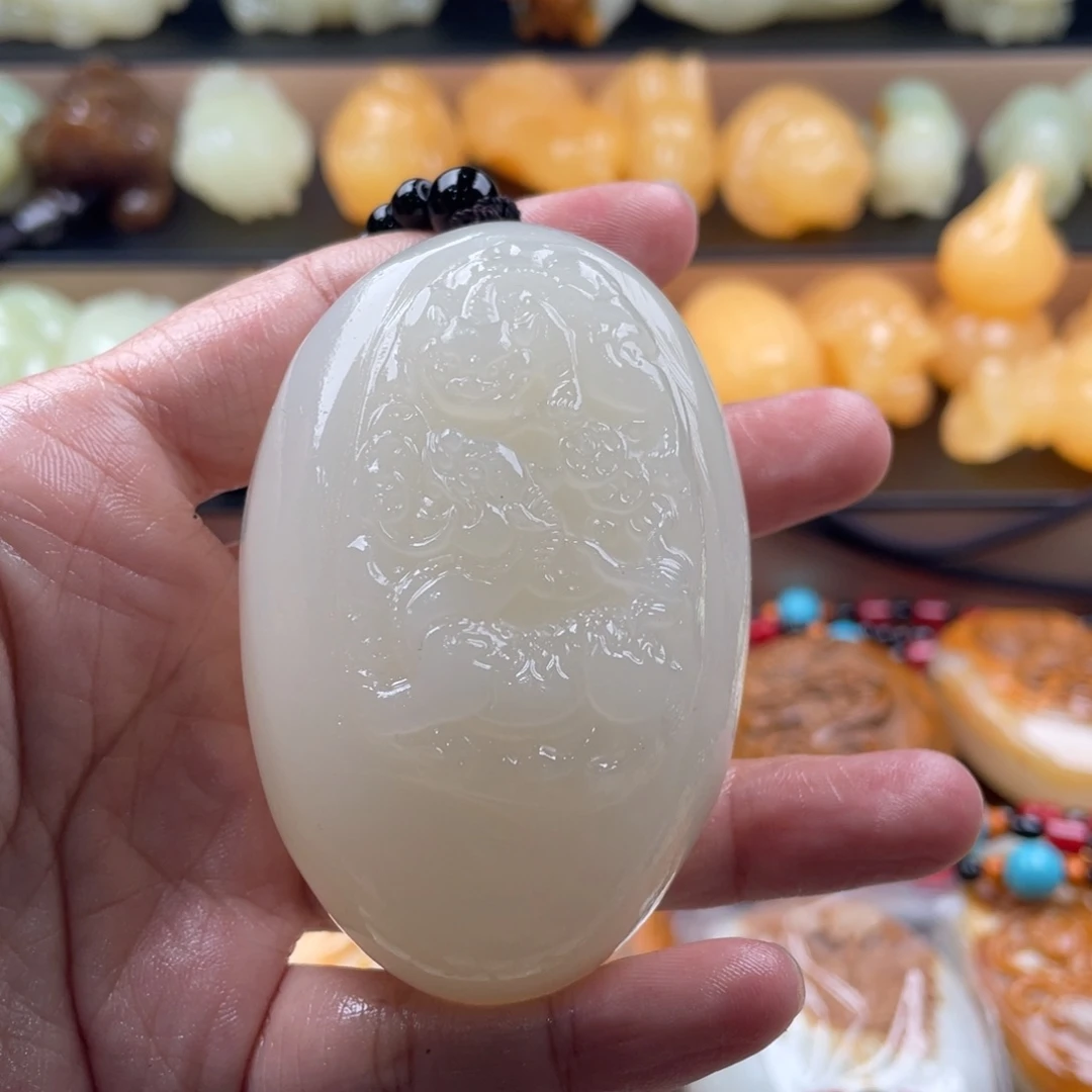 光***）石材古青石手把件