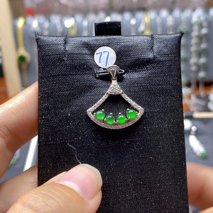 翡翠颈饰银S925镶嵌无证书/假一赔四