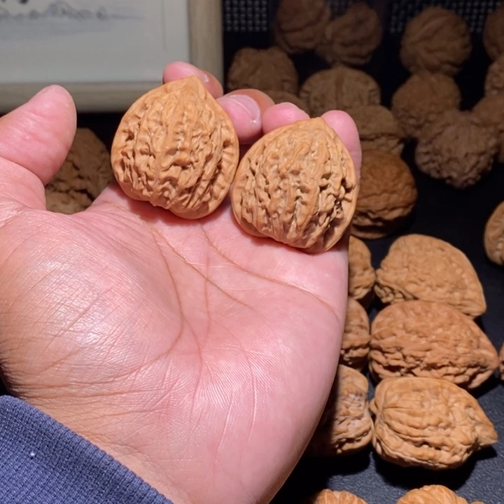 吊坠文玩核桃B***?金牛