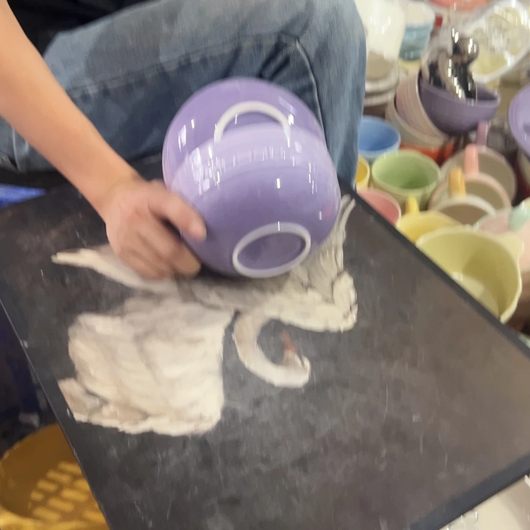 瓷片V紫色碗2个微瑕