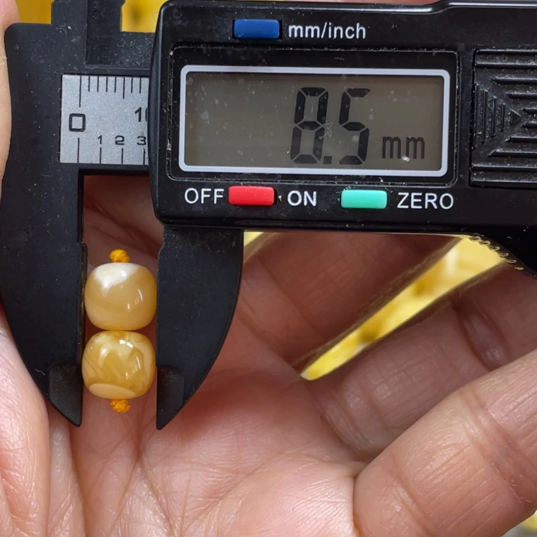 【闪购商品】裸石蜜蜡未镶嵌安*子26