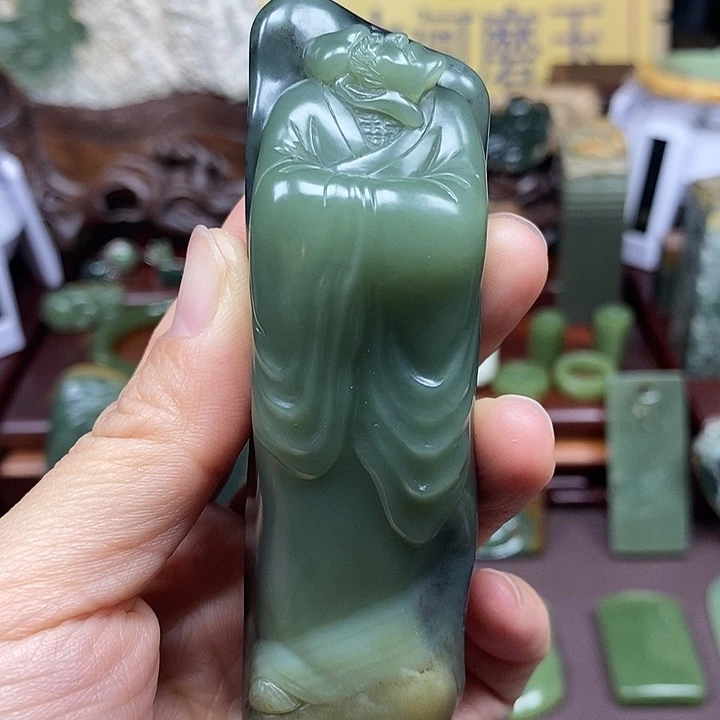 岫岩河磨玉（透闪石质玉）析木未镶嵌好*静