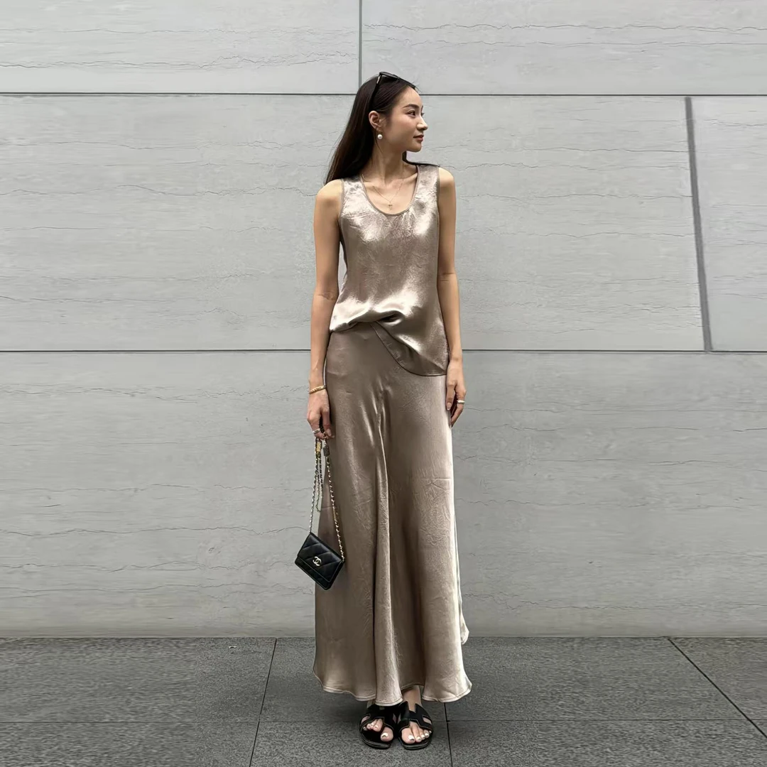 靠谱。【无镜夏】醋酸缎面丝滑气质背心+半裙套装KP250556