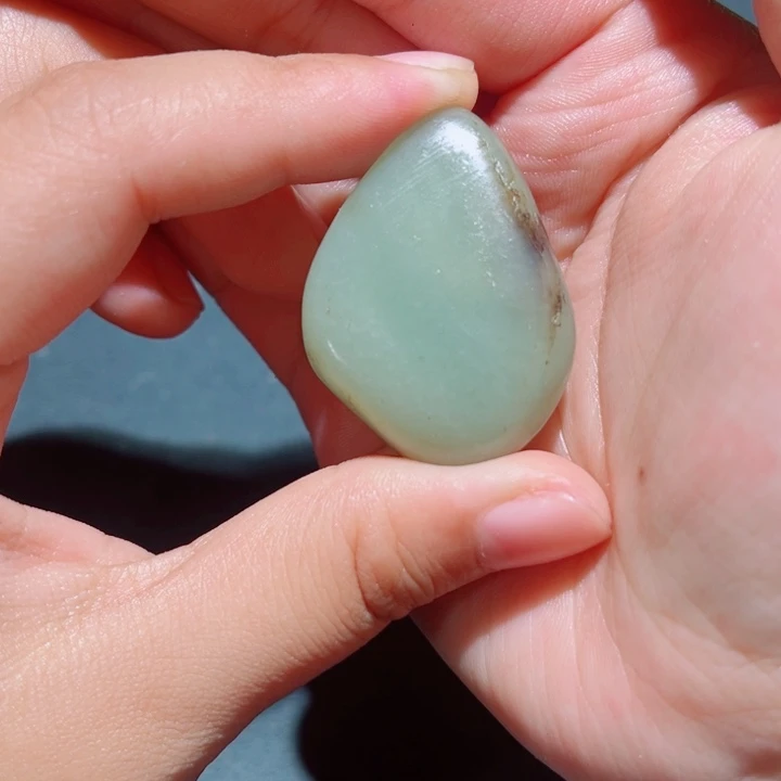 和田玉未镶嵌珠宝奇石