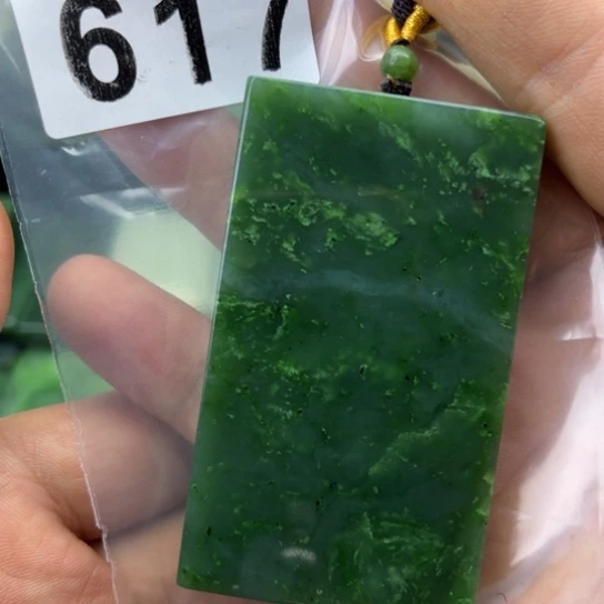 和田玉未镶嵌珠宝半成品