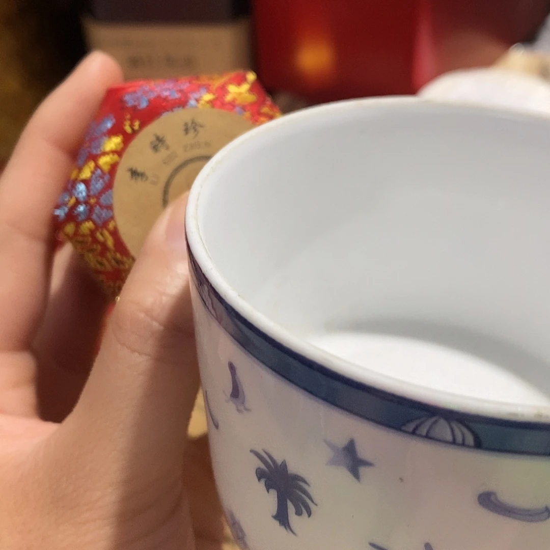 紫砂。。。。。。。。。。。。。。