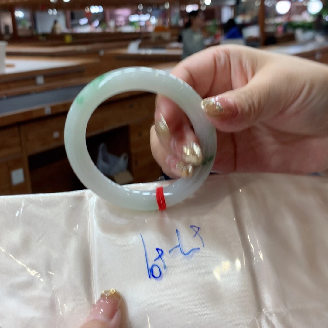 未镶嵌手镯翡翠翡翠