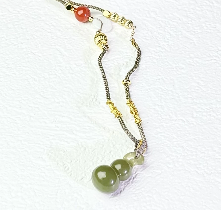 和田玉福禄时尚吊坠