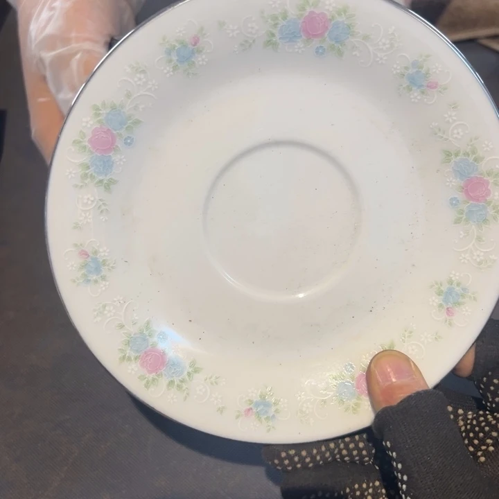 石***磊瓷片拾六家的瓷器瓷器