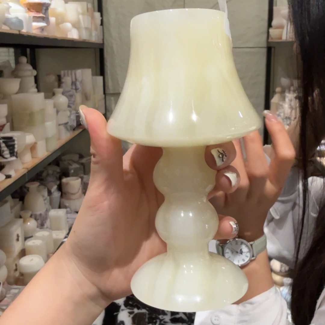大理石t62。  关机。