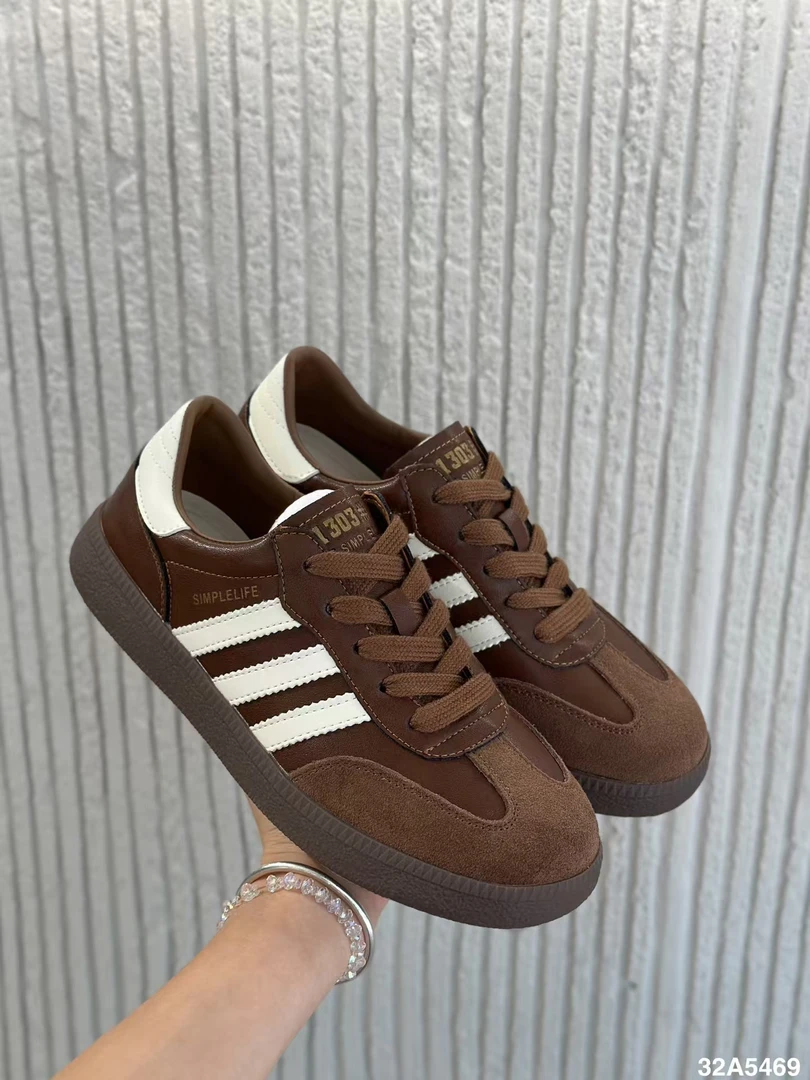 2024秋冬新款百搭拼色系带复古德训鞋