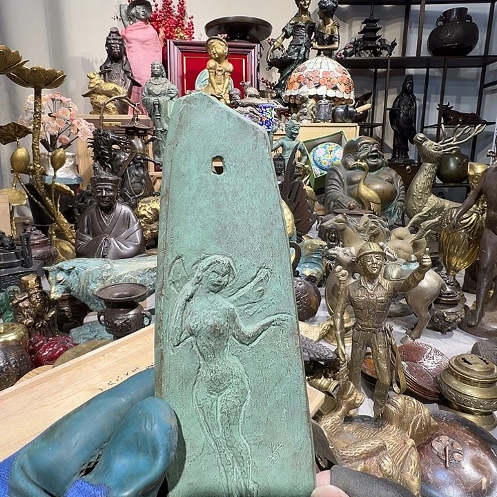 回流式电容器主要是指将