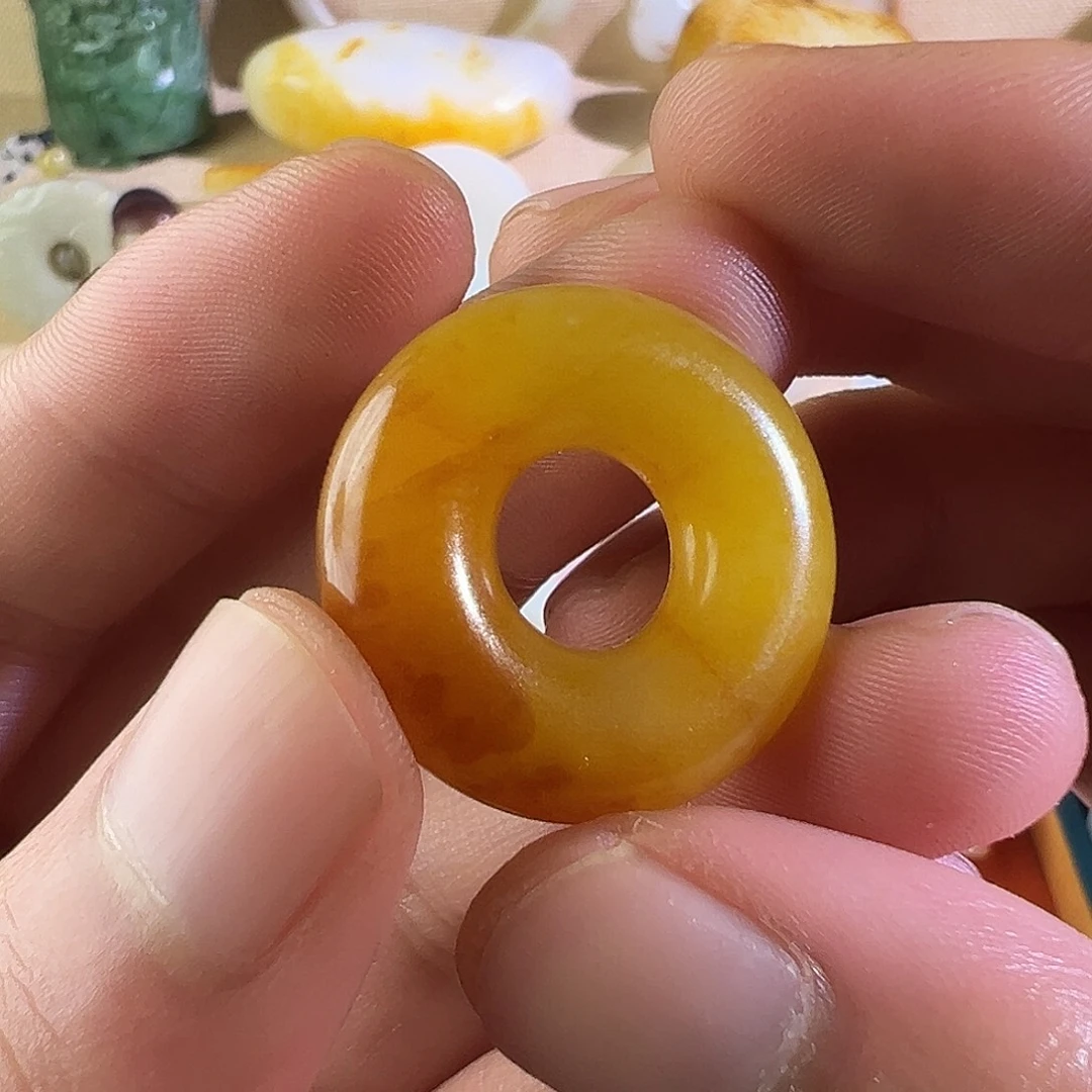 瓒***歌颈饰未镶嵌和田玉