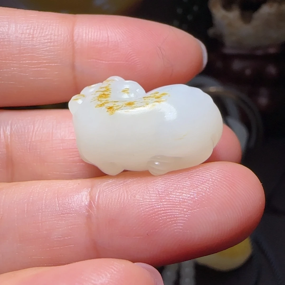 用***4和田玉未镶嵌挂件