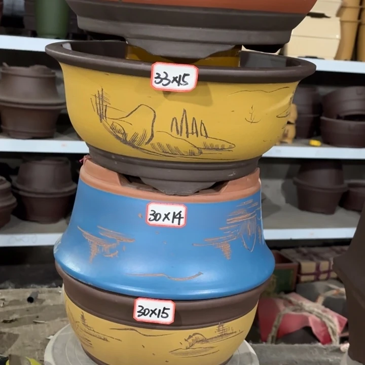 紫砂花盆100-4。