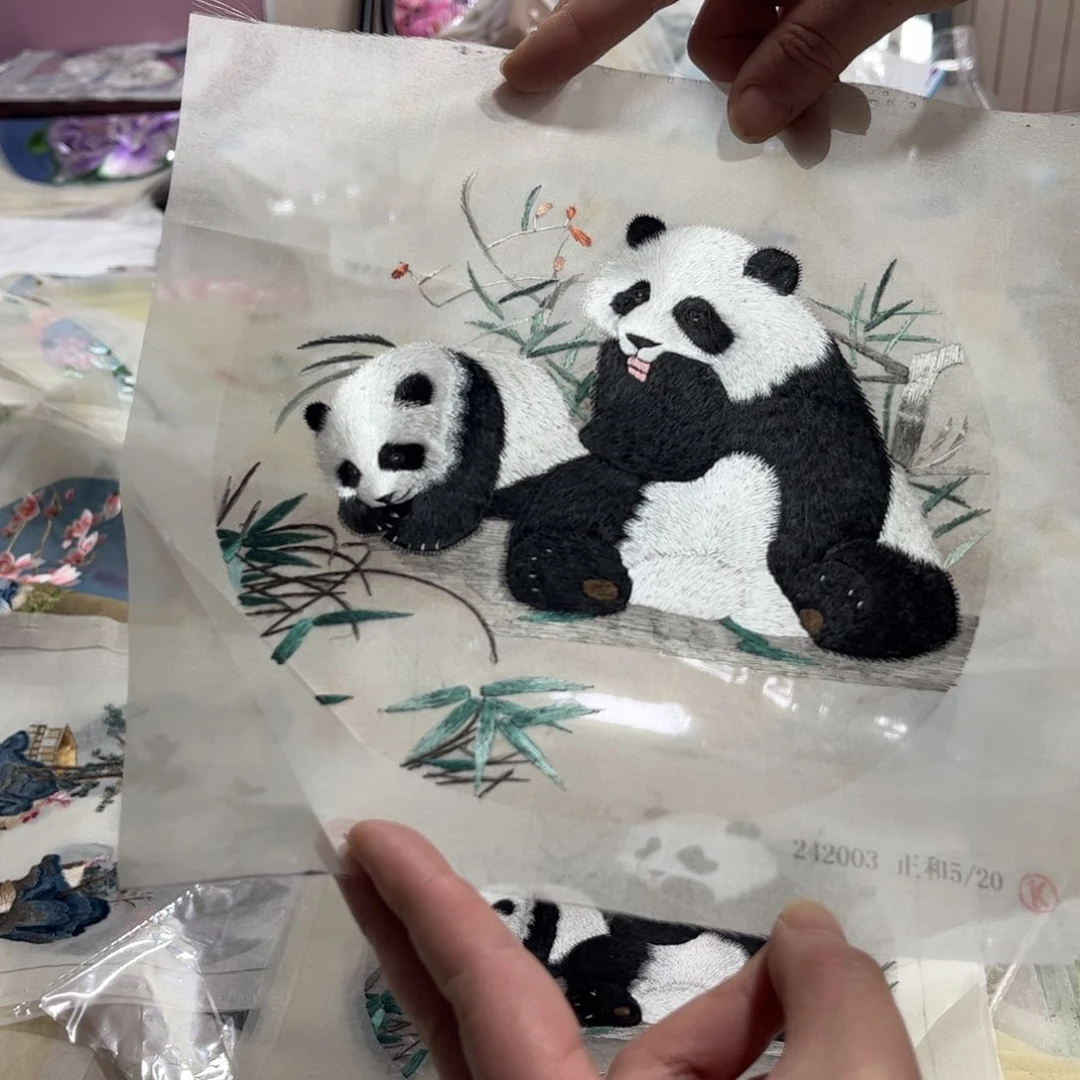 刺绣纯手工制作的一款游戏