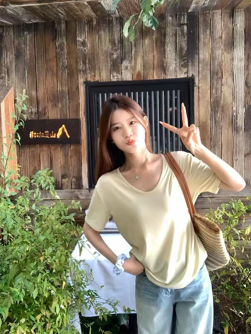 格调美美【实体品质】9626夏季新款V领显瘦百搭T恤短袖