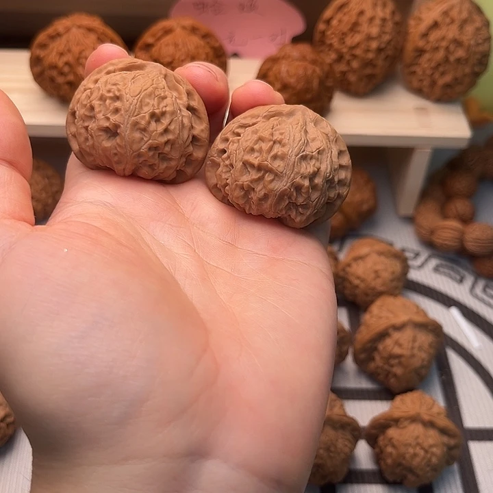 ^***^文玩核桃吊坠宫灯39