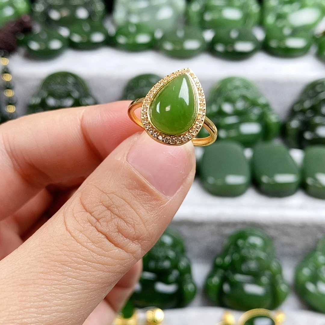 和田玉（碧玉）未镶嵌颈饰