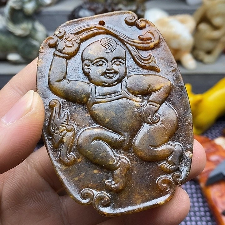 未镶嵌蛇纹石玉颈饰