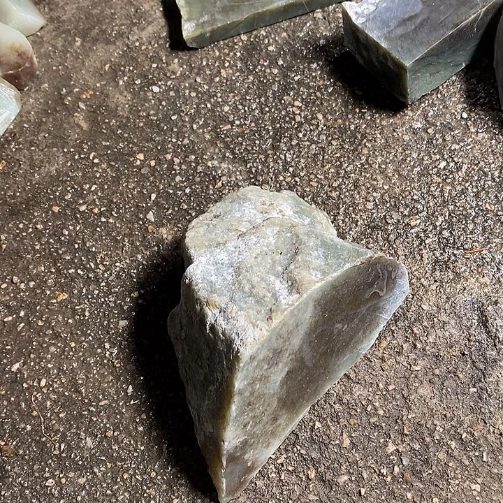 和田玉（糖玉）未镶嵌珠宝半成品