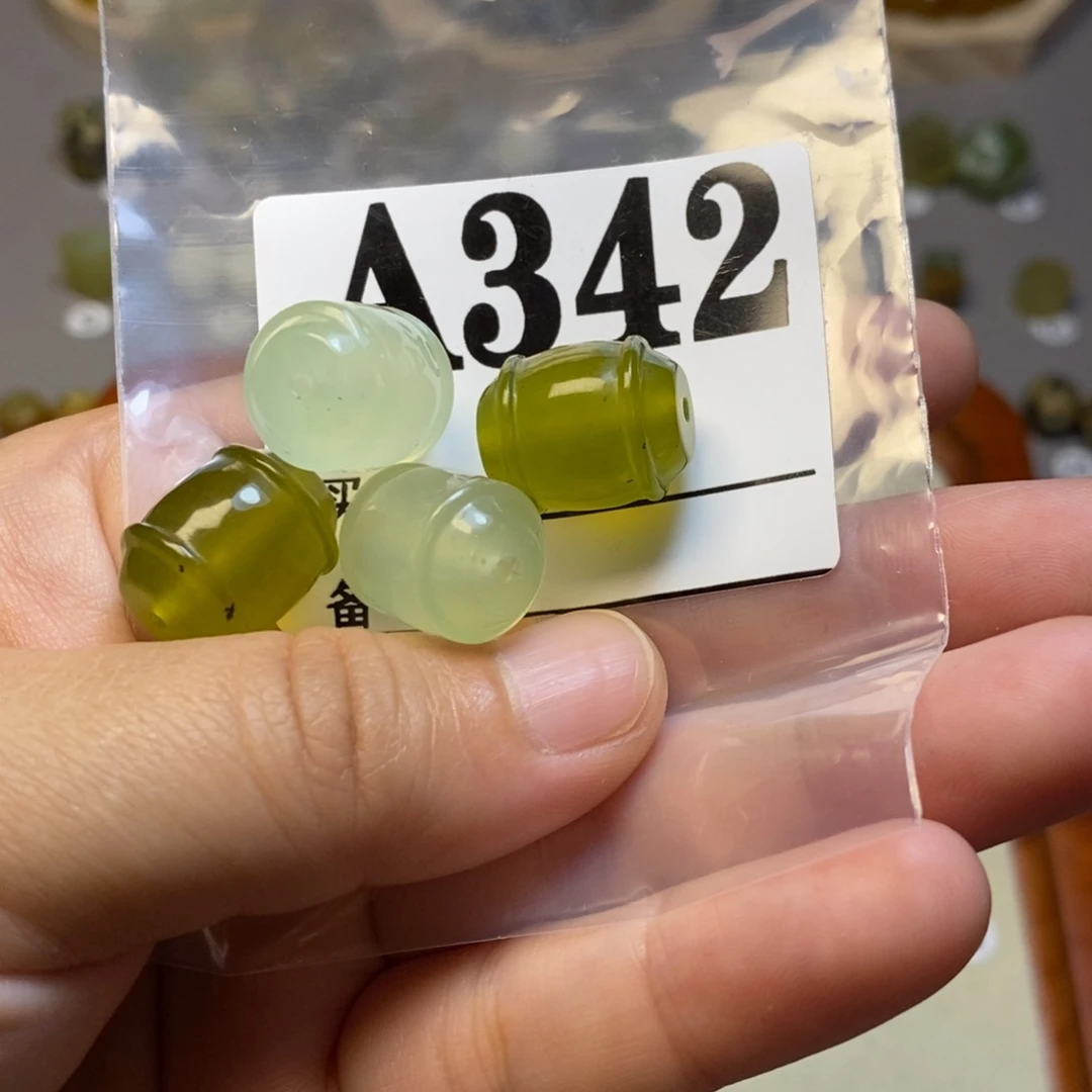 【闪购商品】蛇纹石玉未镶嵌配饰冠**奇