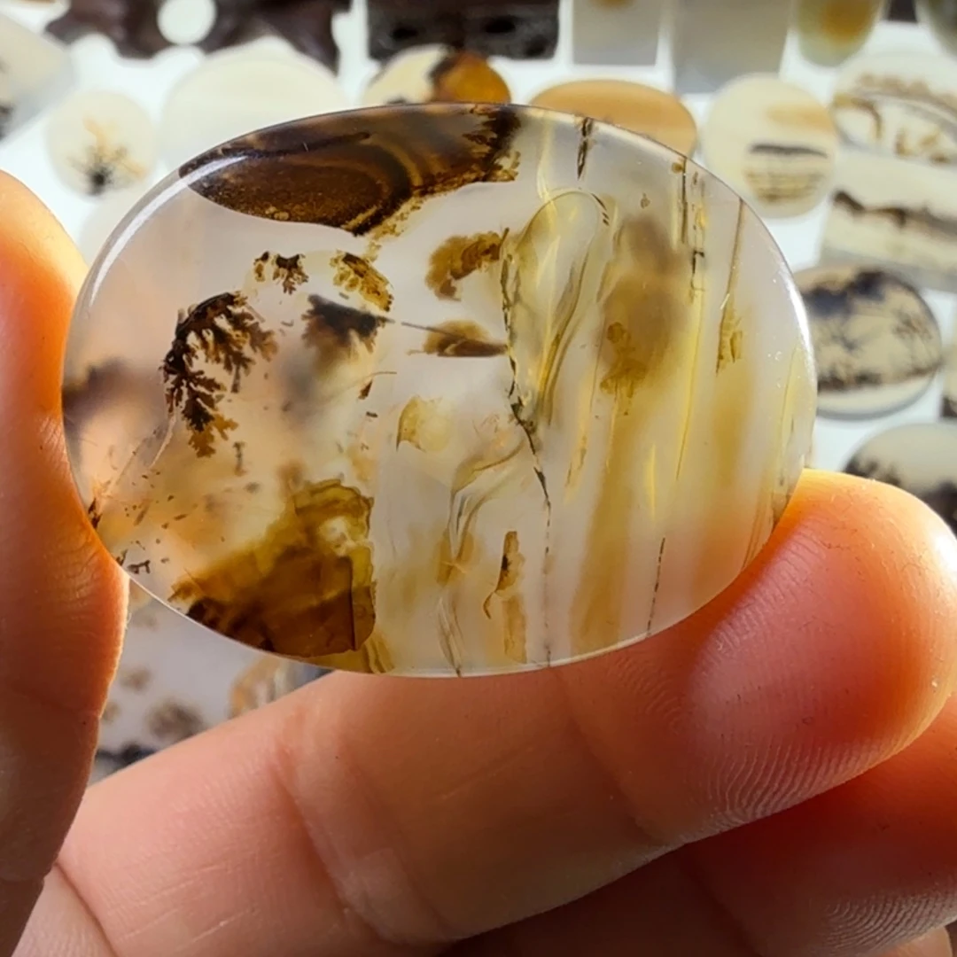玛瑙/玉髓未镶嵌珠宝半成品