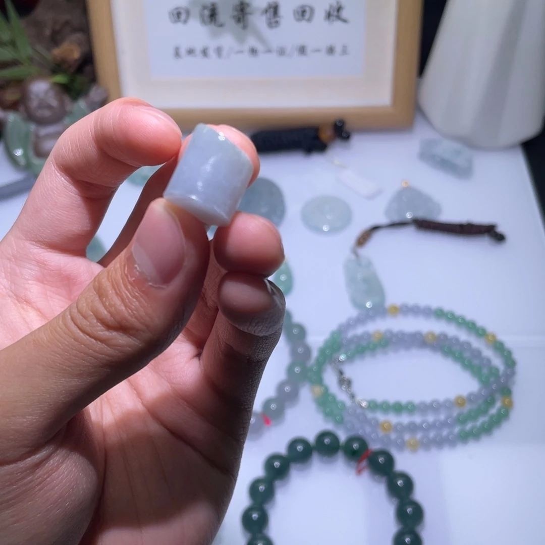 ****遥定制翡翠未镶嵌单珠