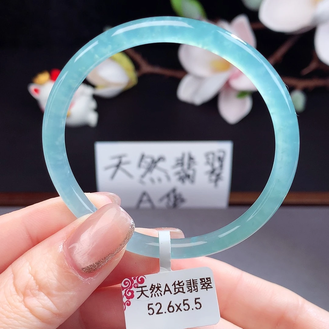 翡翠手镯（圆镯）未镶嵌