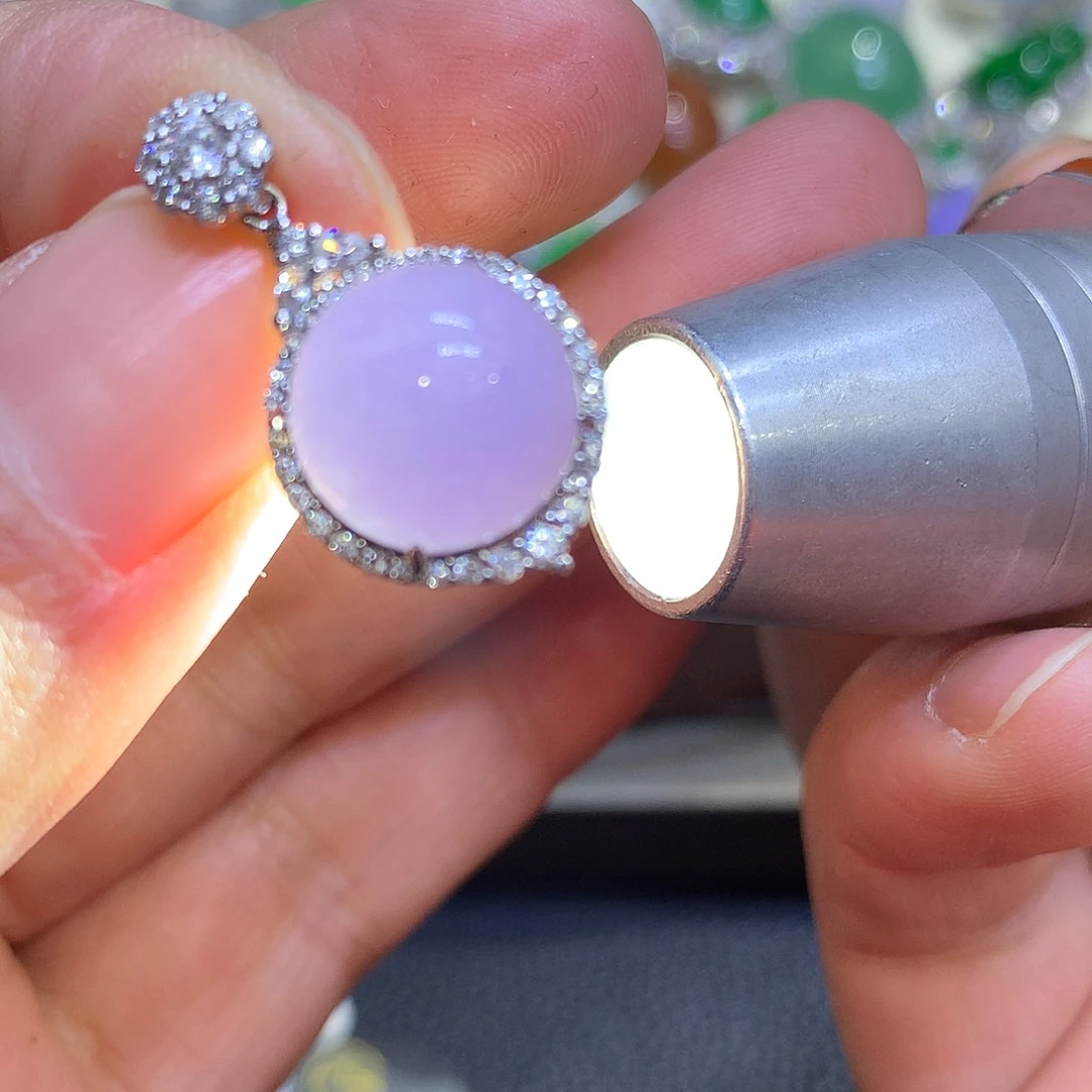 翡翠颈饰银S925镶嵌翡翠吊坠