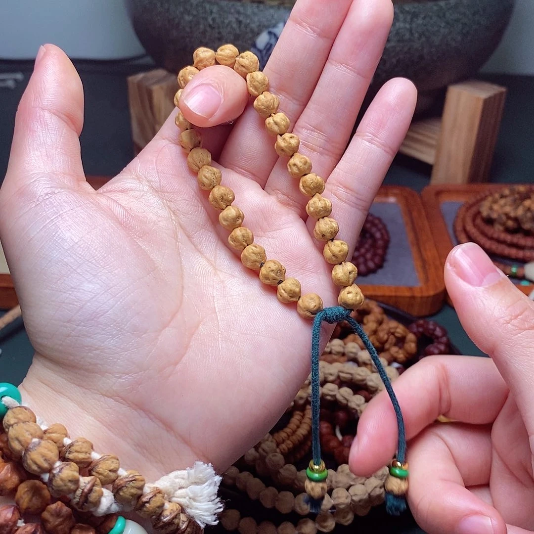 柏香籽/百香籽吊坠138.8莲花