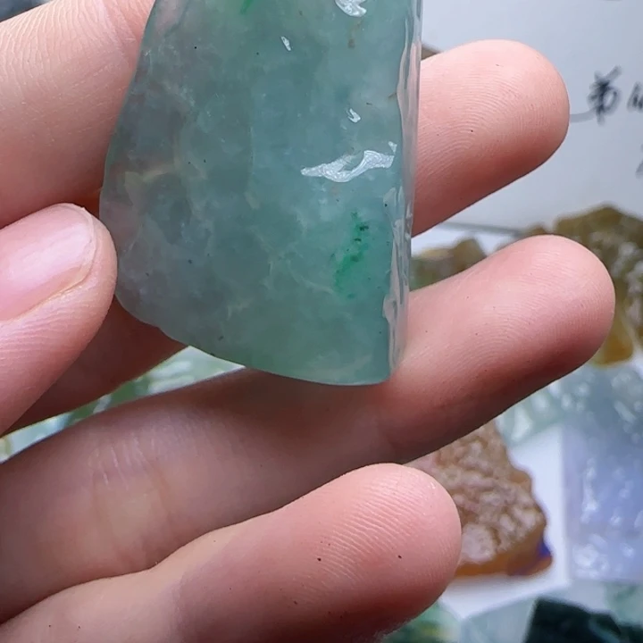 定制翡翠未镶嵌不包工