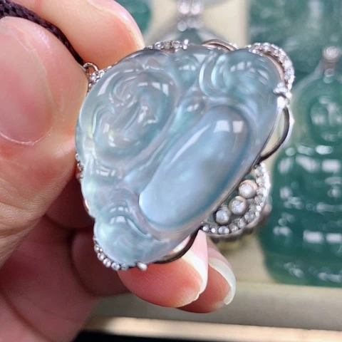 【闪购商品】颈饰银S925镶嵌翡翠