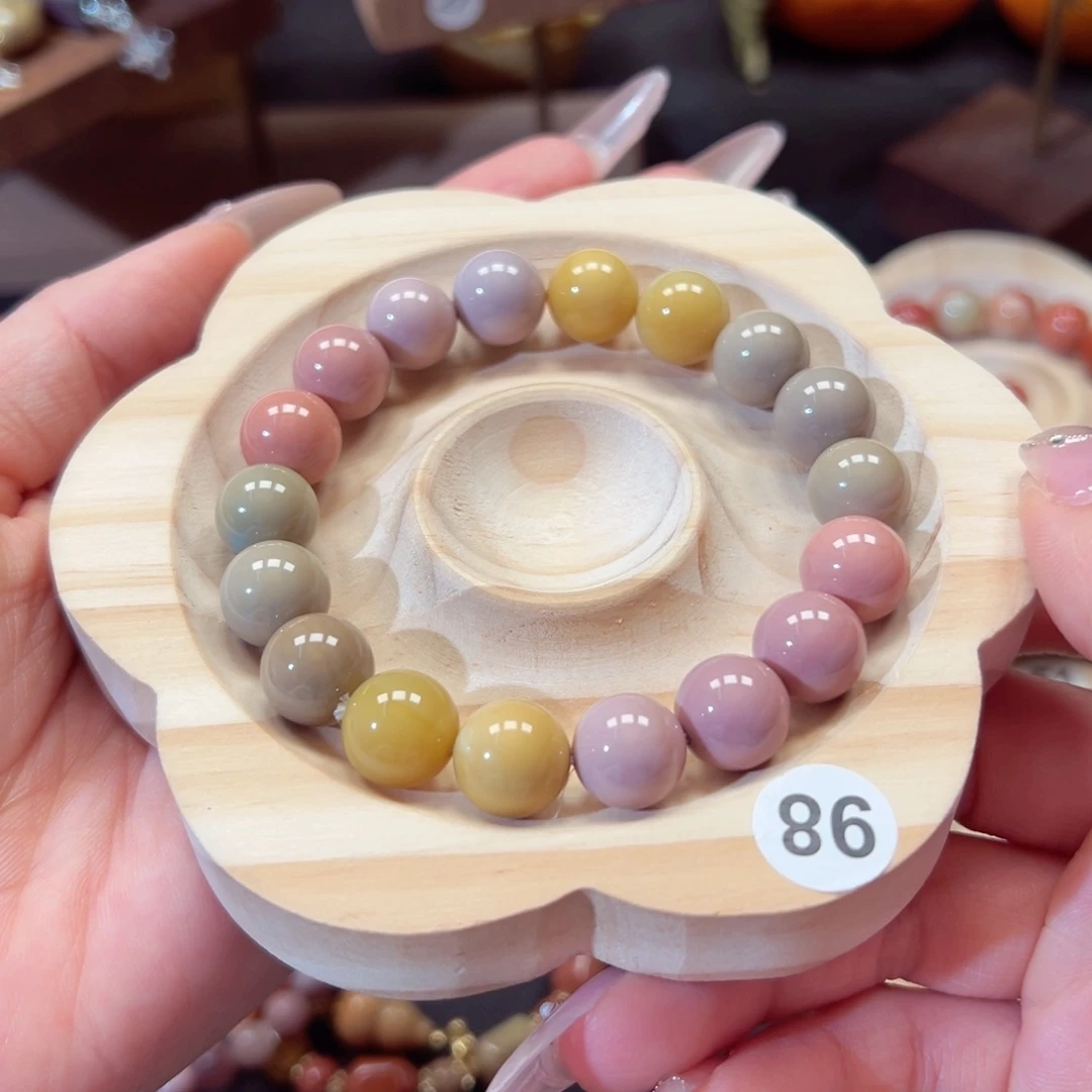 石英质玉手链未镶嵌゛****城138