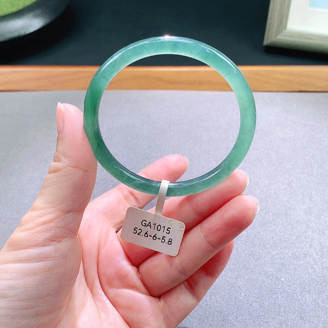 翡翠未镶嵌手镯天然翡翠手镯a货