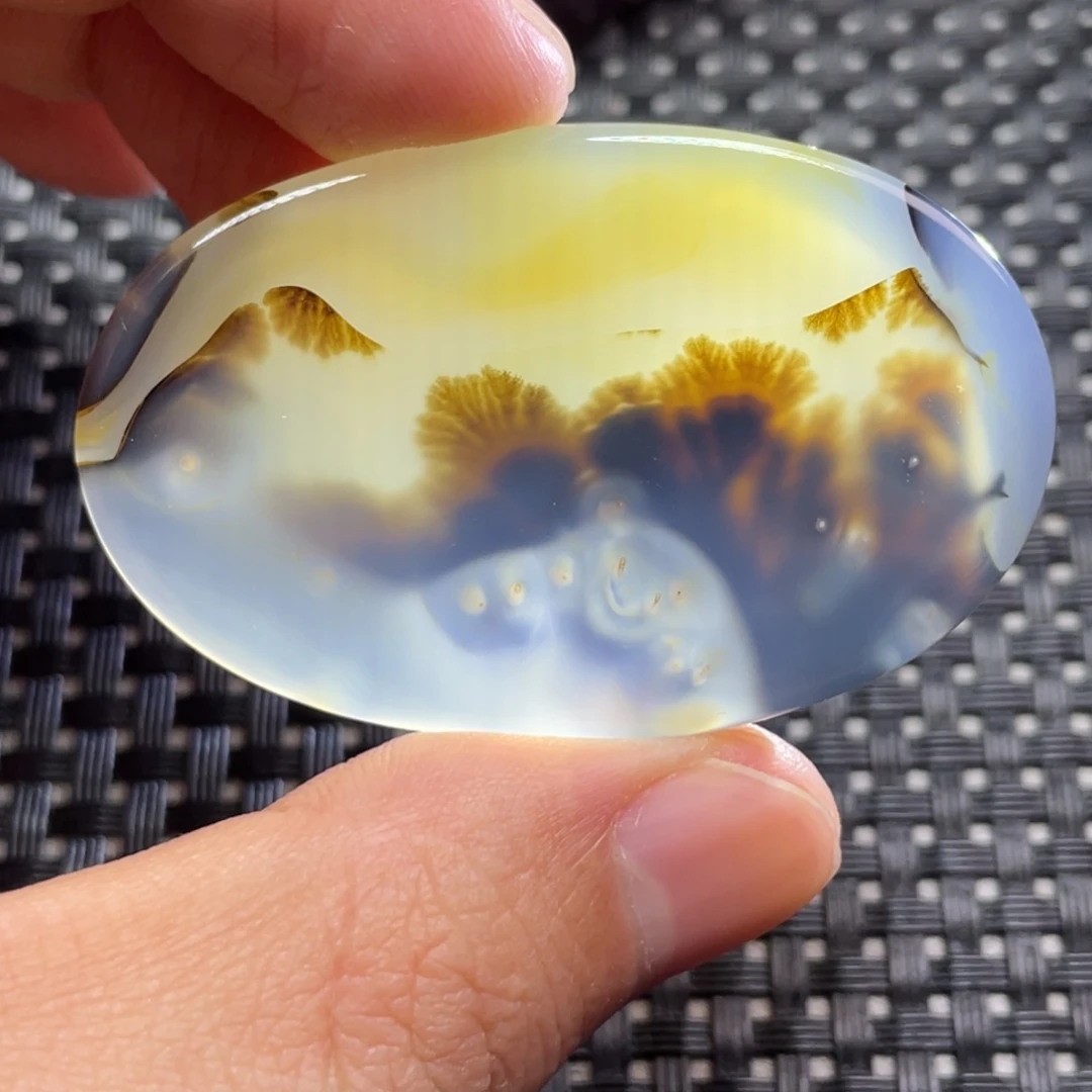 未镶嵌颈饰玛瑙/玉髓武**话