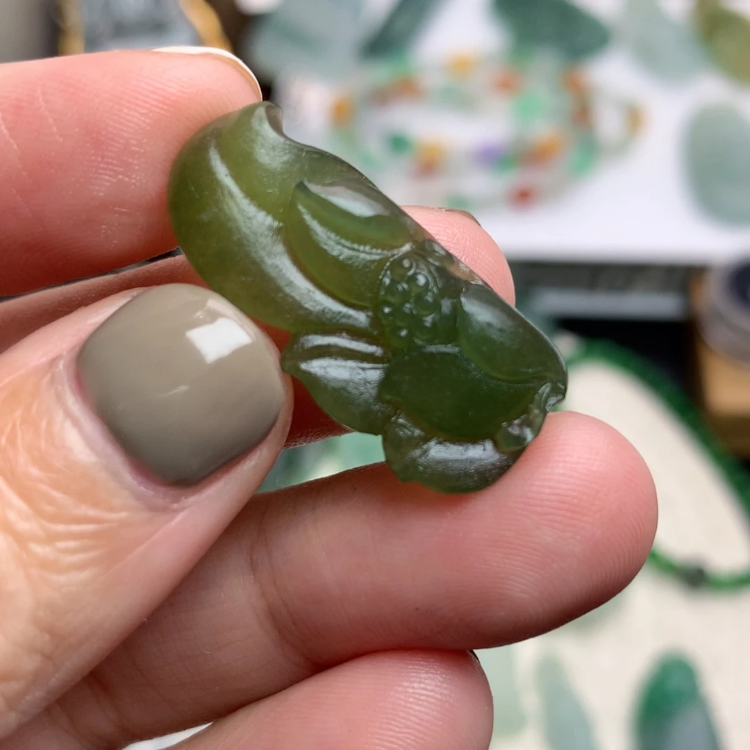 未镶嵌定制翡翠莲花