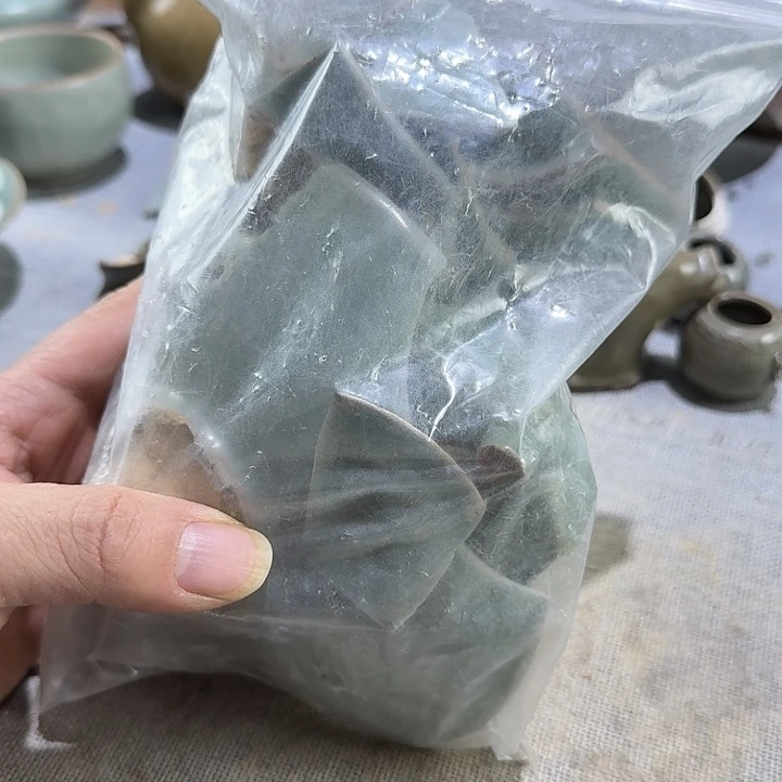 运***康瓷片龙泉窑瓷片标本