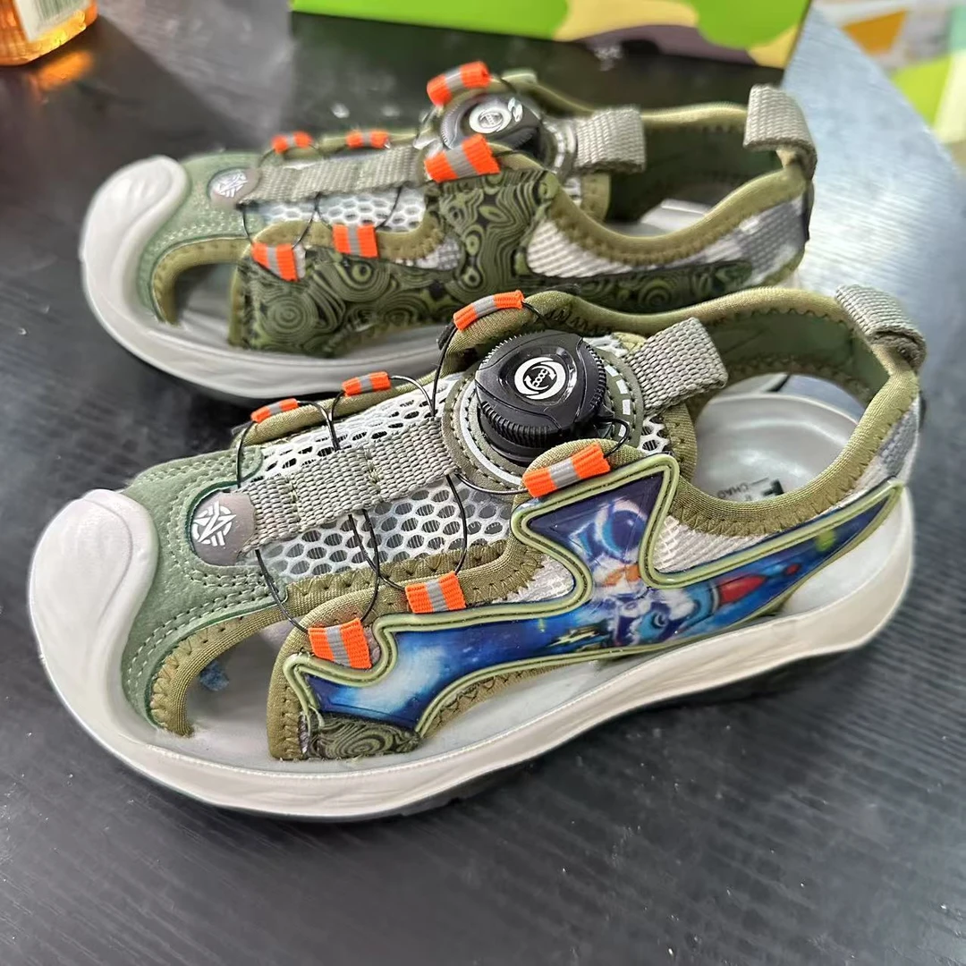 【现货】XZ-332  绿色 儿童时尚休闲百搭软底包头防滑