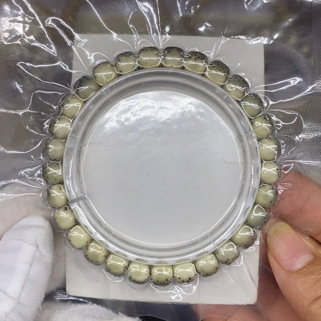 吊坠星月菩提青*石玉料8/7河豚