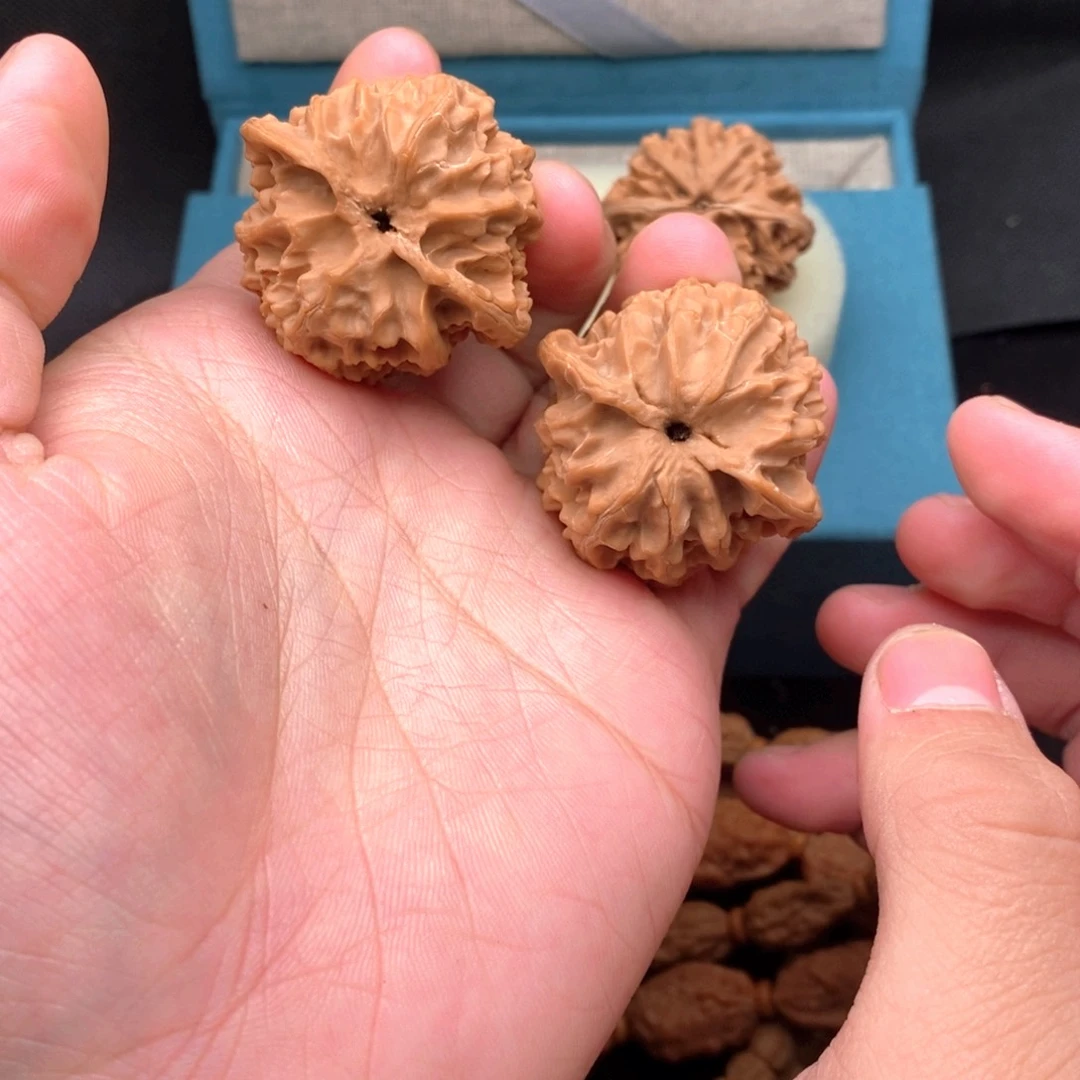 核桃文玩核桃全品福利苹果园